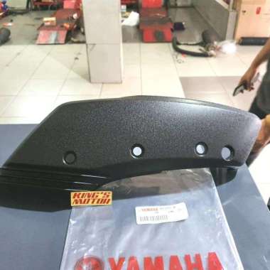 Tutup Box Filter Xmax, X-Max (B74-E4417) Asli Yamaha - Hitam