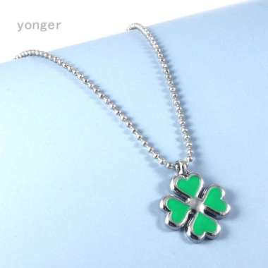 Good luck Charm Four Leaf Clover Pendant Tokyo Revengers Necklace
