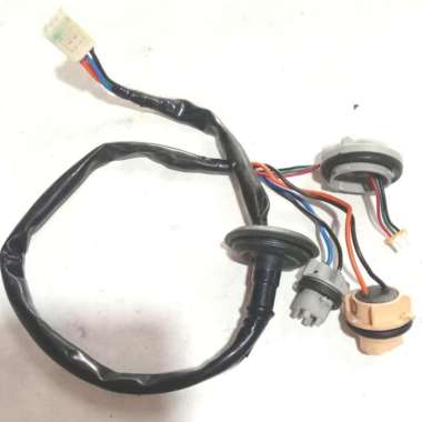Kabel Set Lampu Stop Belakang Toyota Fortuner VRZ Original