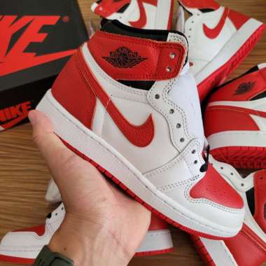 Air Jordan 1 Retro High OG Heritage (GS) || satin black gym red brotherhood