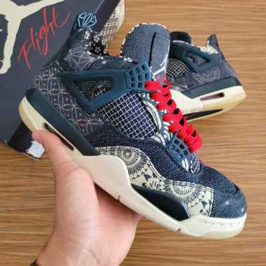 university blue air jordan 4