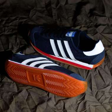 black adidas neo trainers