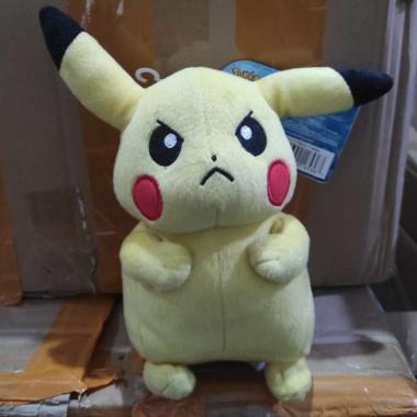 Boneka Figure Pokemon Pikachu Takara Tomy