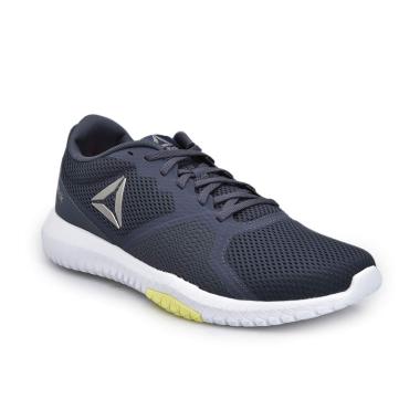 reebok shoe stores