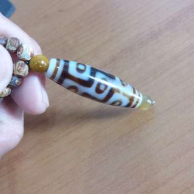BATU DZI MATA 9 GRADE AAAA + KALUNG TIBETAN AGATE DZI ASLI