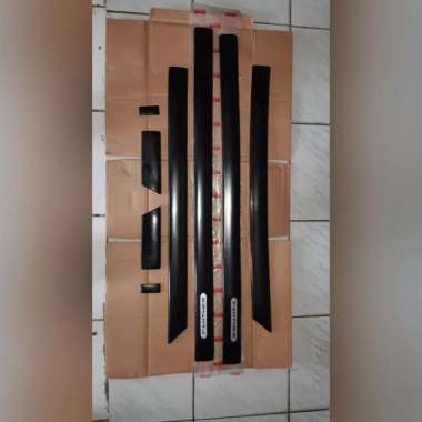 List Body Isuzu panther kotak