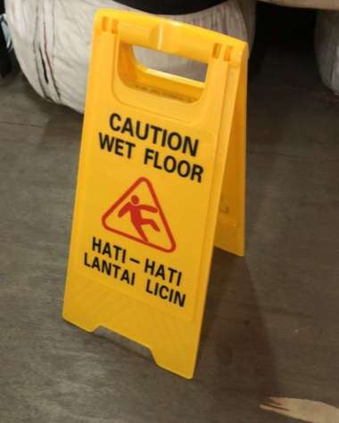 Papan Floor Sign Caution Wet Floor Awas Lantai Licin
