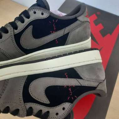 Jual Jordan Low Travis Scott Terbaru 