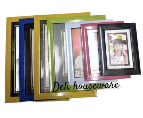 Frame Bingkai Foto / Figura Pajangan Dinding 9x13