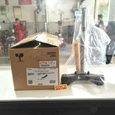 Segitiga bawah nmax new 155 original yamaha YGP
