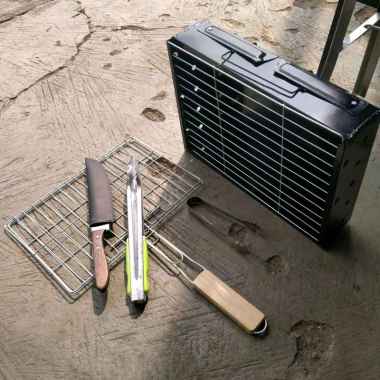 Set Alat Barbeque Portable / Set Alat Panggangan Portable