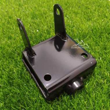 Dudukan Implement Traktor Quick Cultivator Cakar Baja Mini- Hitch Sub Assy