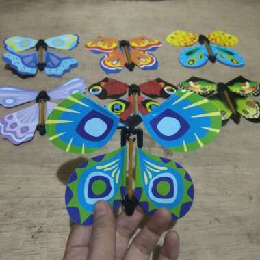 MAINAN SULAP PRANK KUPU-KUPU TERBANG WARNA WARNI RANDOM