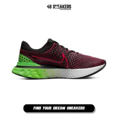 react flyknit running shoes