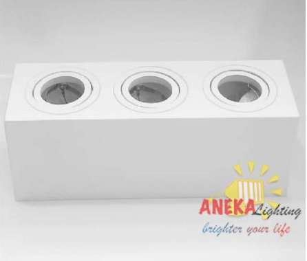 Downlight Outbow Kotak 3XGU10 +7W 3000K