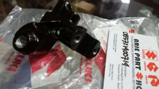 Dudukan Rumah Handel Kopling Satria Fu Drat 14 Original Suzuki