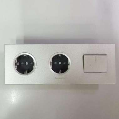 Saklar Engkel + Stopkontak + Stopkontak Panasonic Silver