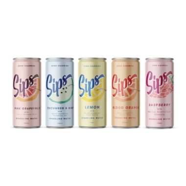 sips sparkling water lemon