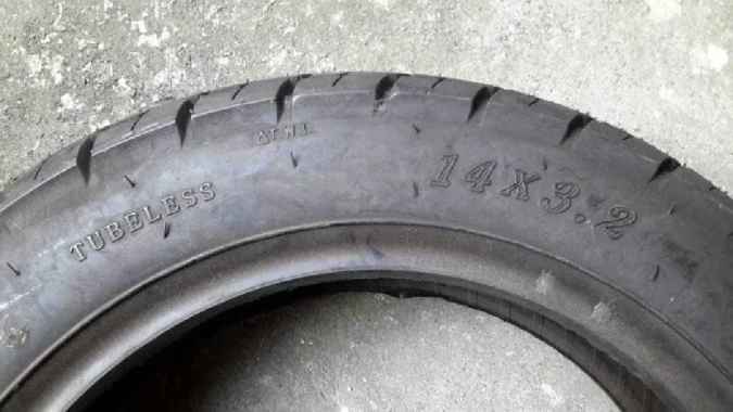 ban sepeda listrik ban luar uk 14x3.2 ban r14 ring 14 selis momentum