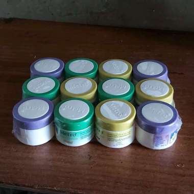 Hazeline Metro Snow White and Soft Cream 35 gram 1 Pak isi 12 PCS / Pelembab Wajah Metro Snow