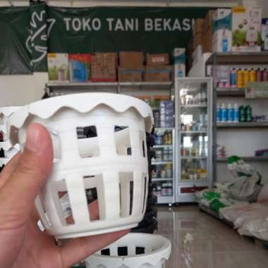 Pot plastik anggrek orcid uk 10 Putih