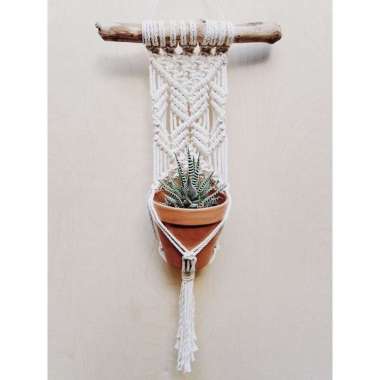 macrame plant hanger/ macrame pot gantung 48