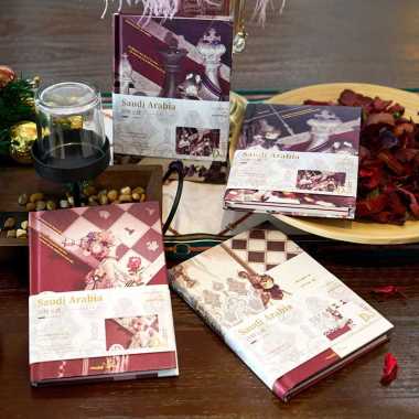 Buku Tulis / Notebook Red Saudi Arabia Hardcover Buku Catatan Harian SAUDI ARABIA