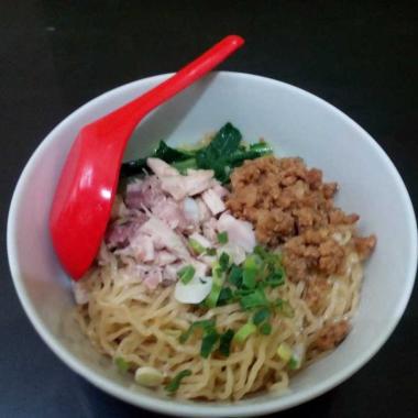 Jual Mie Kangkung Eneng Terbaru Agustus 2021 100 Original Official Store Blibli