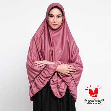 ... Segitiga Merah Marun Source Rizky Collection by Raniah Kombinasi Lipat Rampel Bergo Hijab Syar i