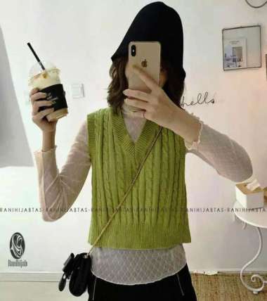 SWEATER RAJUT WANITA VEST ROMPI SWETER KEKINIAN MOTIF CABLE RHcollections HIJAU MINT