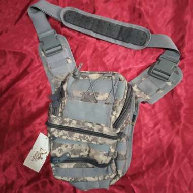 TAS SELEMPANG SILVER KNIGHT