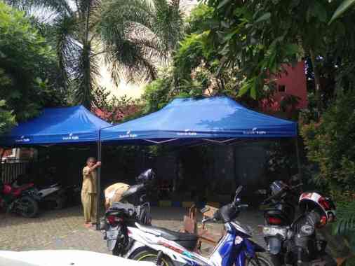 tenda lipat 3x4.5 tenda cafe bazar piramid kerucut