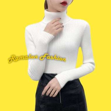 Manset Rajut Turtleneck Lengan Panjang 