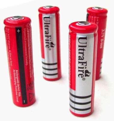 Baterai 18650 Button Top Rechare Cas UltraFire Senter Power Bank Laser