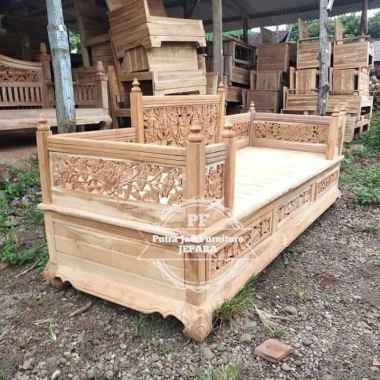 Furniture Jati Kursi Risban Bangku Panjang Jati Bale Bale Hias Ruangan