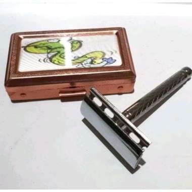 Alat Cukur Kumis dan Jenggot Jadul Kemasan Box