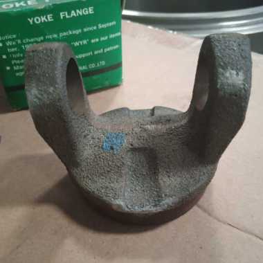 TUBE YOKE MITSUBISHI L-300 DIESEL