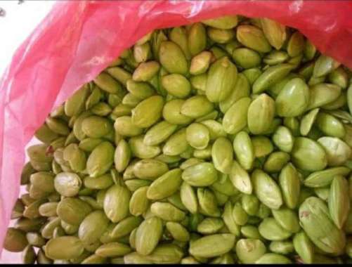 Pete-Petai Kupas Besar Berkualitas Dan Segar