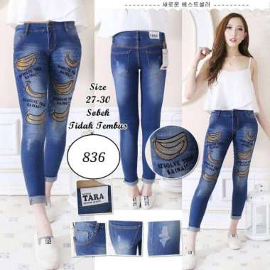 Harga Banana Jeans Terbaru Juni 2022 