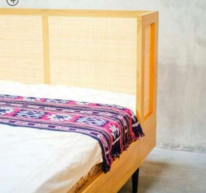 Tempat Tidur Jati/Dipan Minimalis/Ranjang Jati/Dipan Modern