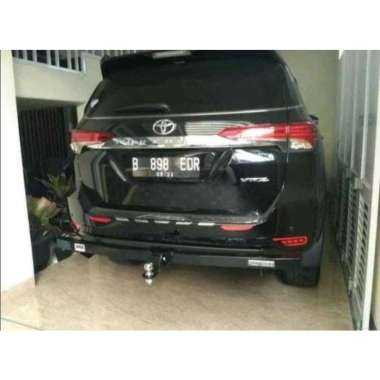 Towing Fortuner vnt arb Black