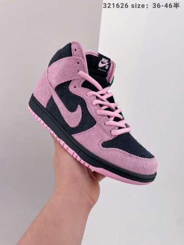 high top dunks womens