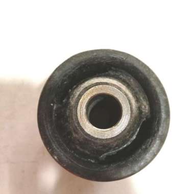 Bos Sayap-Bushing Arm Daihatsu Taruna
