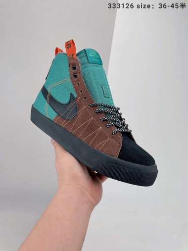 nike_nike_sb_zoom_blazer_low_pro_gt_qs_ 