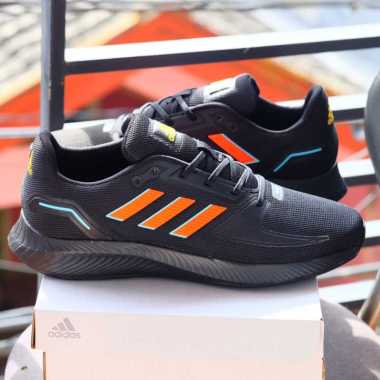 adidas all black womens shoes