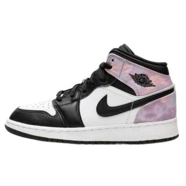 Jual Air Jordan 1 Mid Terbaru \u0026 Original - Harga Promo Juni 2022 | Blibli