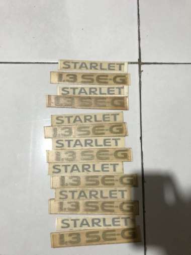 Stiker/Decal Toyota Starlet Kapsul Original Toyota NOS Multicolor
