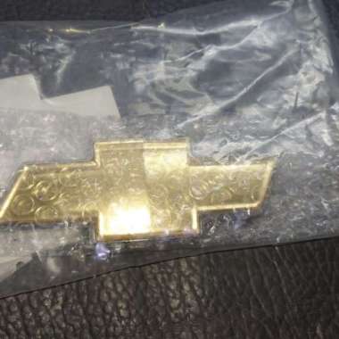 Emblem belakang chevrolet kalos lova Multicolor
