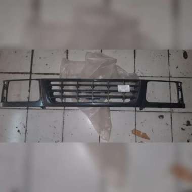 Grill Radiator Isuzu Panther Kotak/Pick up