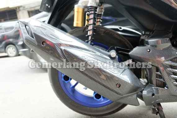 YAMAHA AEROX 155 - COVER TUTUP KNALPOT CARBON